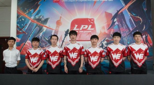 区的女篮队 区的女篮队