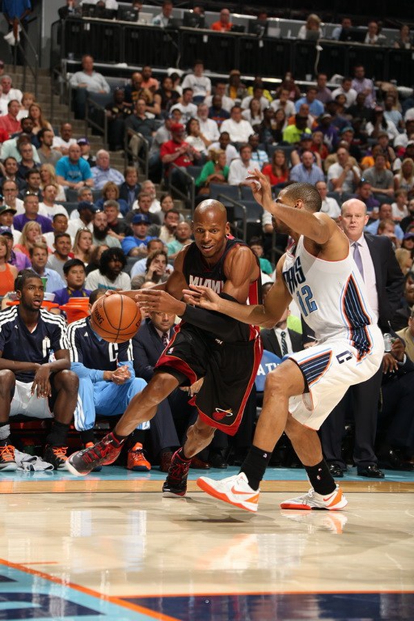 悉尼FC对 悉尼FC对